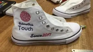 Broderie sur chaussures